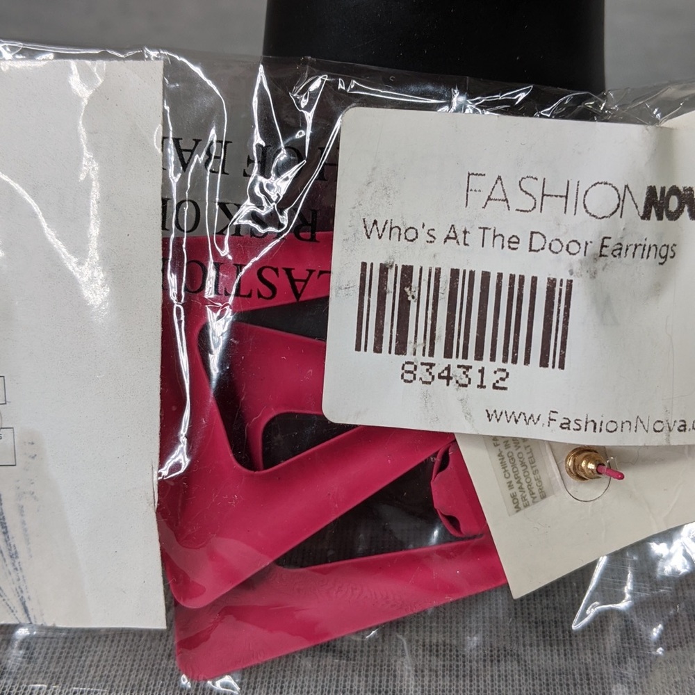 Lot of 2 Fashion Nova Hoop & Dangle Earrings - Picture 8 of 8
